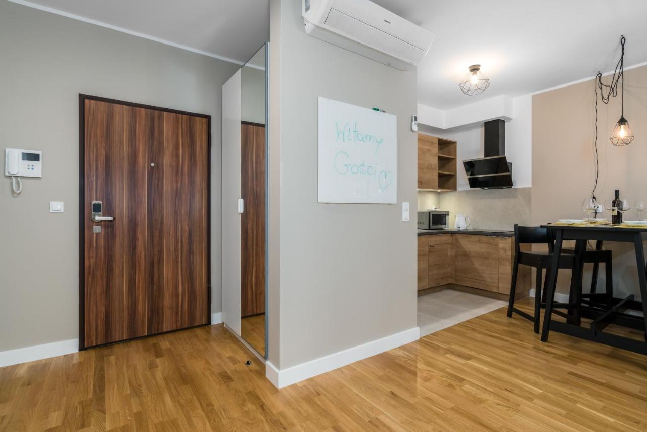 Apartament Black & White Mostowa By Renters Posen Exterior foto